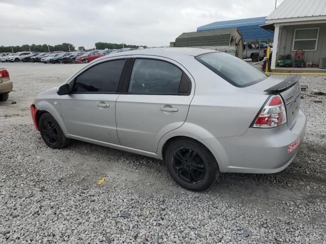 KL1TD56648B204561 - 2008 CHEVROLET AVEO BASE SILVER photo 2