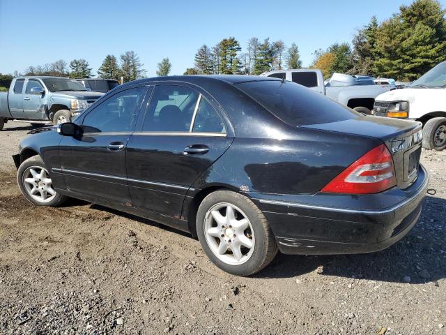 WDBRF61JX1F103794 - 2001 MERCEDES-BENZ C 240 BLACK photo 2