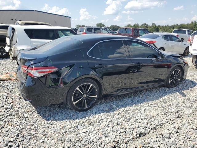 4T1B61HK7JU013739 - 2018 TOYOTA CAMRY XSE 黑色 照片 3