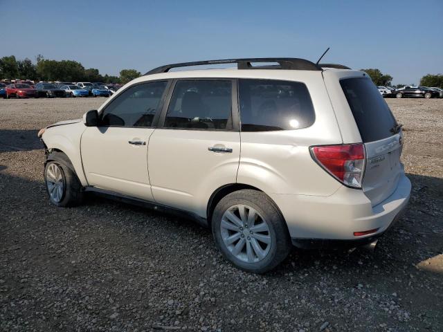 JF2SHBEC2CH411665 - 2012 SUBARU FORESTER LIMITED WHITE photo 2