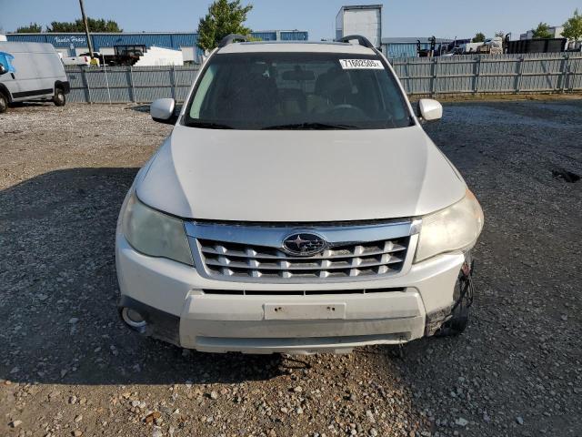 JF2SHBEC2CH411665 - 2012 SUBARU FORESTER LIMITED WHITE photo 5