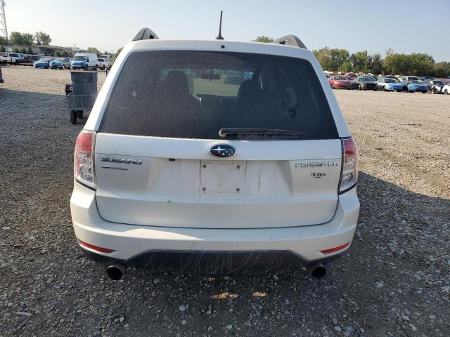 JF2SHBEC2CH411665 - 2012 SUBARU FORESTER LIMITED WHITE photo 6