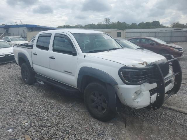 3TMLU42NX9M029162 - 2009 TOYOTA TACOMA DOUBLE CAB WHITE photo 4