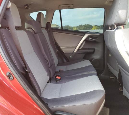 2T3WFREV2FW138936 - 2015 TOYOTA RAV4 XLE RED photo 11