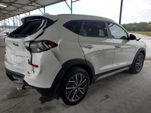 KM8J33ALXMU350607 - 2021 HYUNDAI TUCSON LIMITED WHITE photo 3