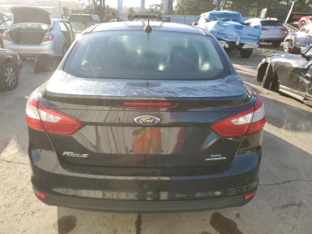 1FAHP3H22CL426383 - 2012 FORD FOCUS SEL BLACK photo 6