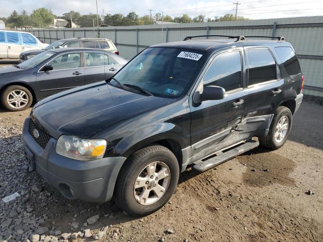 2005 FORD ESCAPE XLT, 
