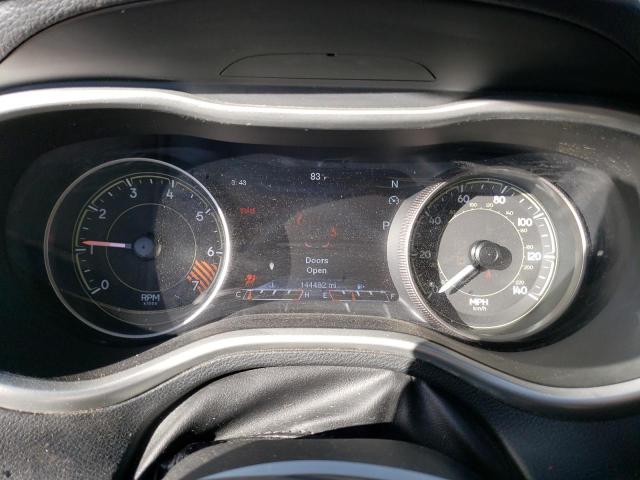 1C4PJMBB6EW156243 - 2014 JEEP CHEROKEE TRAILHAWK SILVER photo 9