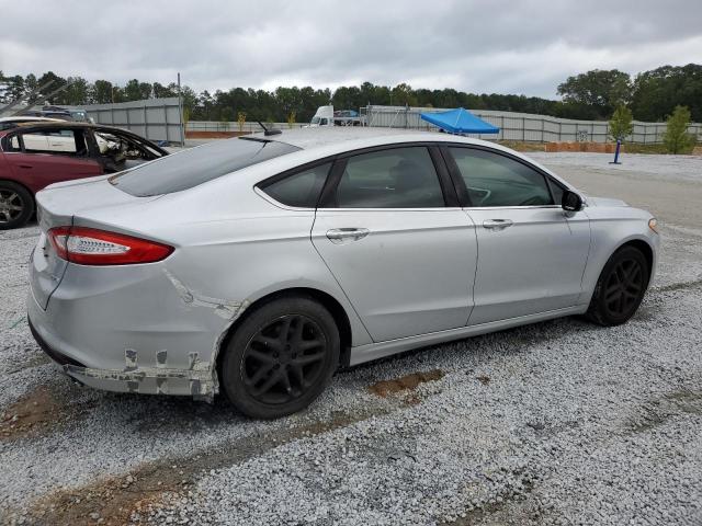 3FA6P0H73ER295731 - 2014 FORD FUSION SE SILVER photo 3