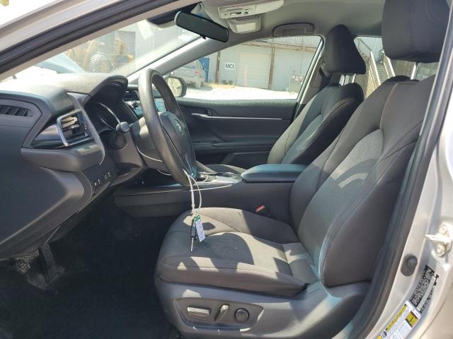 4T1B11HK2KU189887 - 2019 TOYOTA CAMRY L SILVER photo 7