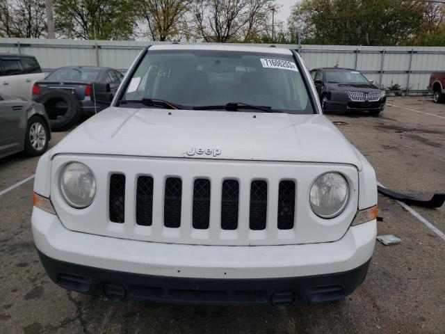 1J4NF2GB7BD276771 - 2011 JEEP PATRIOT WHITE photo 5