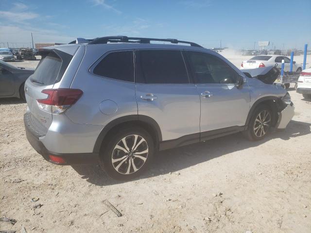 JF2SKAUC1KH595802 - 2019 SUBARU FORESTER LIMITED SILVER photo 3