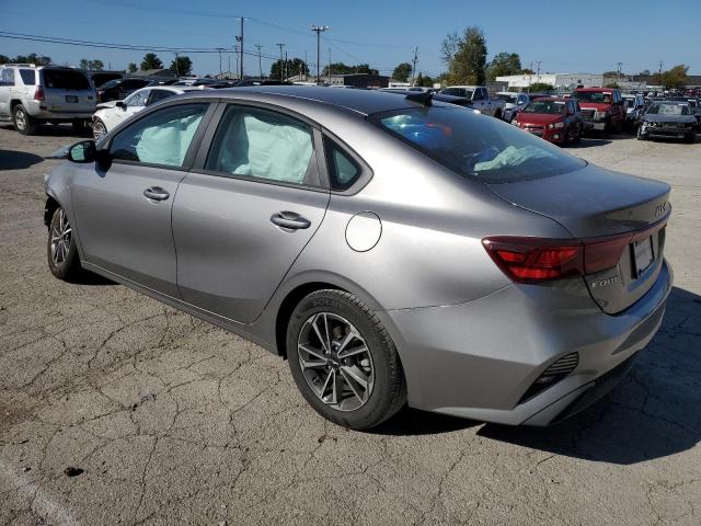 3KPF24AD6PE621838 - 2023 KIA FORTE LX SILVER photo 2