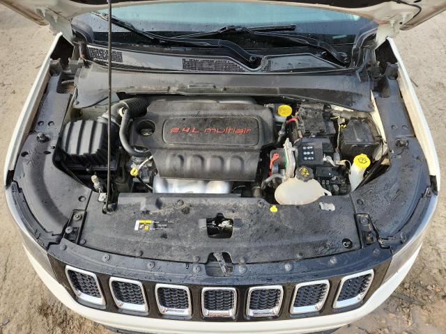 3C4NJDBB9JT331317 - 2018 JEEP COMPASS LATITUDE 白色 照片 12