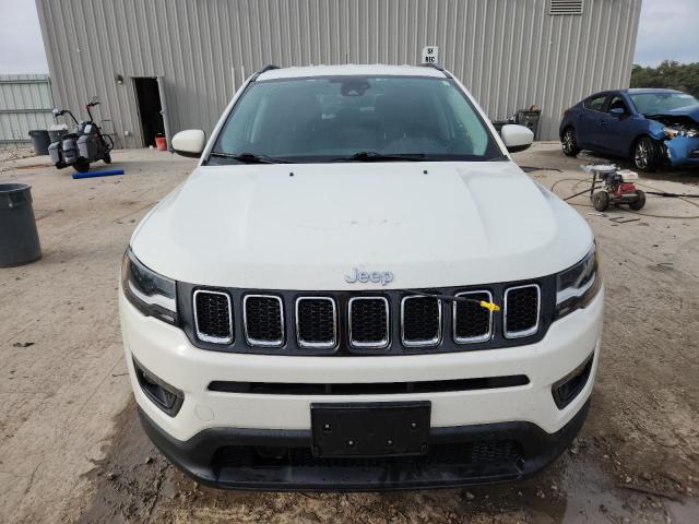 3C4NJDBB9JT331317 - 2018 JEEP COMPASS LATITUDE 白色 照片 5