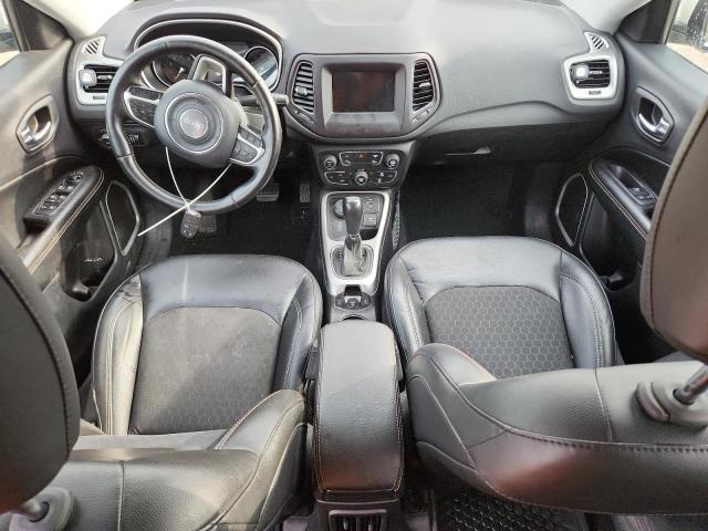 3C4NJDBB9JT331317 - 2018 JEEP COMPASS LATITUDE 白色 照片 8