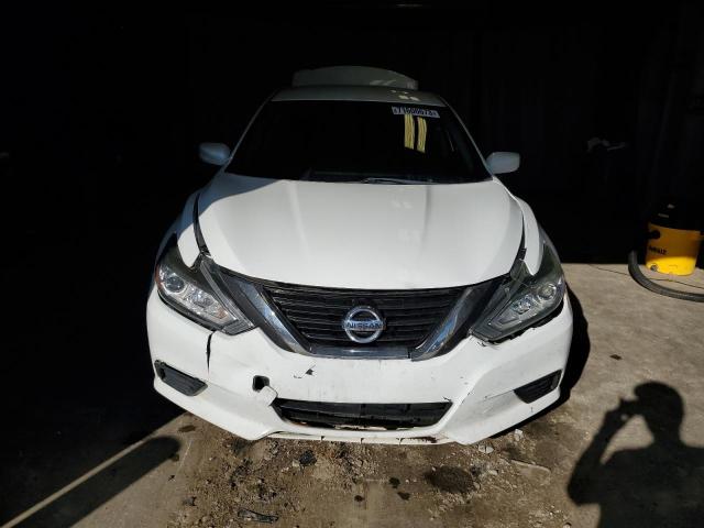 1N4AL3AP1HN361895 - 2017 NISSAN ALTIMA 2.5 WHITE photo 5