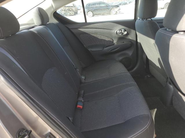 3N1CN7AP0EL808655 - 2014 NISSAN VERSA S GRAY photo 10