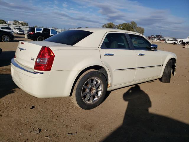 2C3CK3CV1AH118785 - 2010 CHRYSLER 300 LIMITED WHITE photo 3