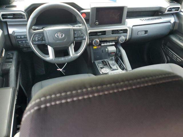 3TYLC5LN3RT006236 - 2024 TOYOTA TACOMA DOUBLE CAB BROWN photo 8