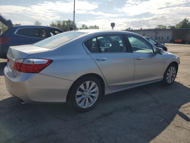 1HGCR2F8XEA297695 - 2014 HONDA ACCORD EXL Srebrny zdjęcie 3