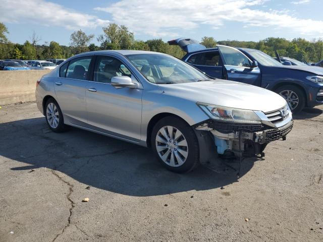 1HGCR2F8XEA297695 - 2014 HONDA ACCORD EXL Srebrny zdjęcie 4