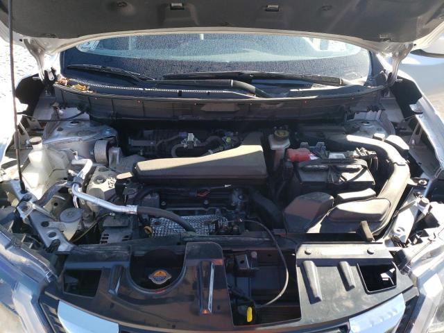 KNMAT2MV9HP602928 - 2017 NISSAN ROGUE S SILVER photo 12