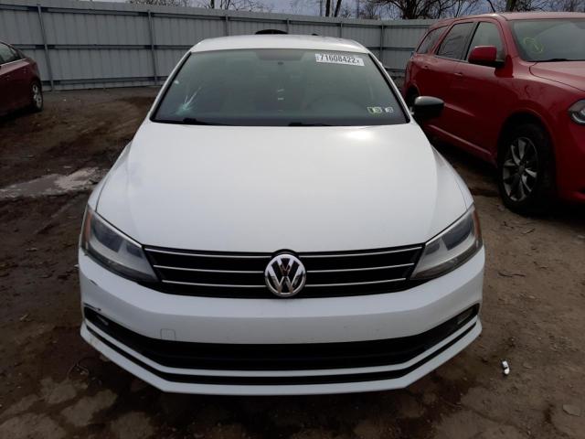 3VWD17AJ8GM300341 - 2016 VOLKSWAGEN JETTA SPORT WHITE photo 5