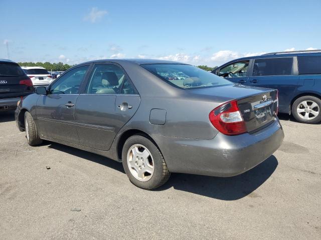 4T1BF32K53U562203 - 2003 TOYOTA CAMRY LE GRAY photo 2