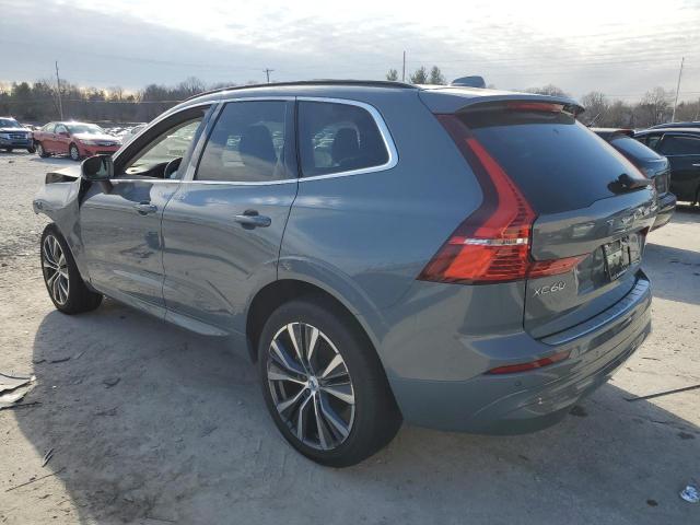 YV4L12RK1N1080546 - 2022 VOLVO XC60 B5 MOMENTUM TEAL photo 2