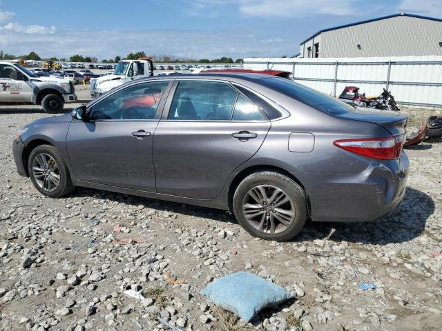 4T1BF1FK4HU404697 - 2017 TOYOTA CAMRY LE CHARCOAL photo 2