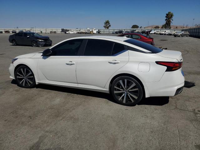 1N4BL4CV8KC180978 - 2019 NISSAN ALTIMA SR WHITE photo 2