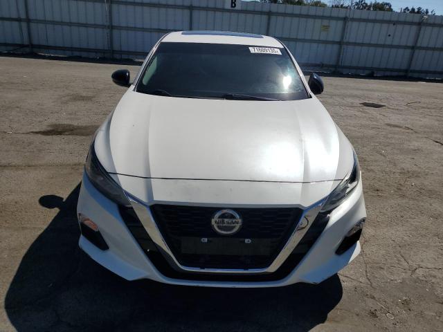 1N4BL4CV8KC180978 - 2019 NISSAN ALTIMA SR WHITE photo 5