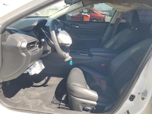 1N4BL4CV8KC180978 - 2019 NISSAN ALTIMA SR WHITE photo 7