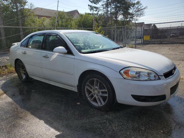 2G1WC5E30D1121499 - 2013 CHEVROLET IMPALA LTZ WHITE photo 4