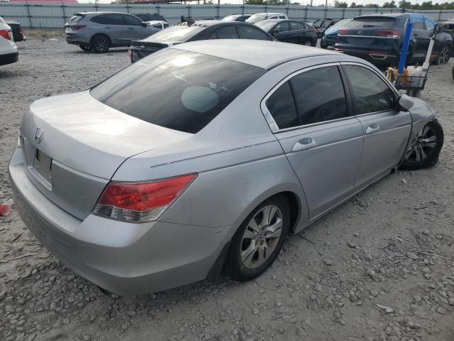 1HGCP2F45AA138032 - 2010 HONDA ACCORD LXP 银色 照片 3