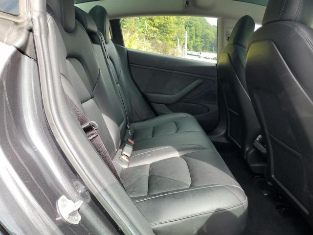 5YJ3E1EBXKF432761 - 2019 TESLA MODEL 3 Grau Foto 10