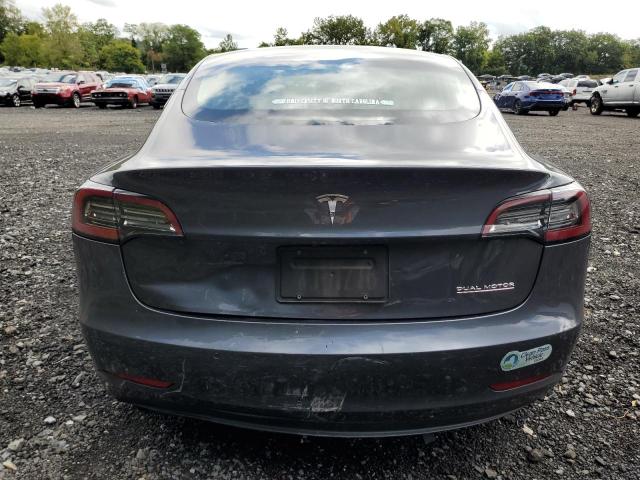 5YJ3E1EBXKF432761 - 2019 TESLA MODEL 3 Grau Foto 6