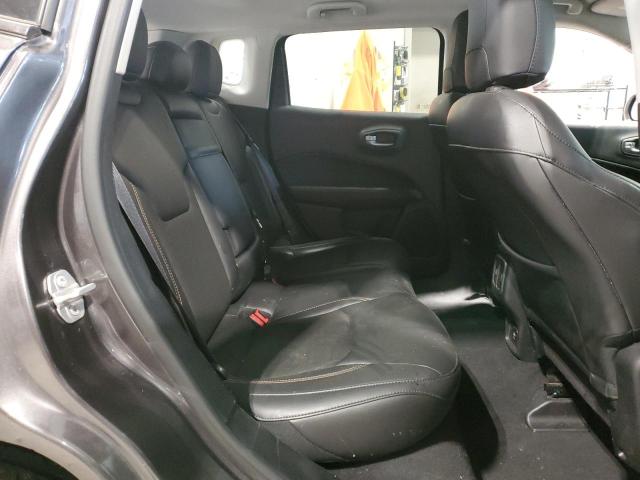 3C4NJDBB6JT179674 - 2018 JEEP COMPASS LATITUDE Grau Foto 11