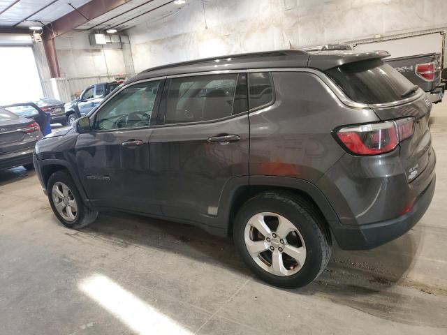 3C4NJDBB6JT179674 - 2018 JEEP COMPASS LATITUDE Grau Foto 2