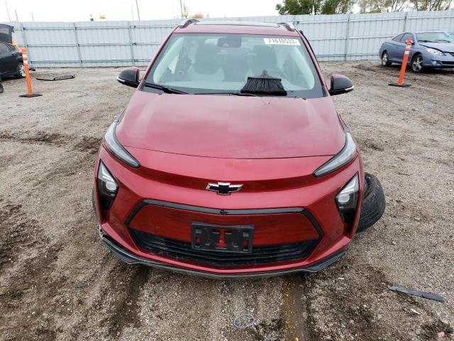 1G1FZ6S01N4109124 - 2022 CHEVROLET BOLT EUV PREMIER RED photo 5