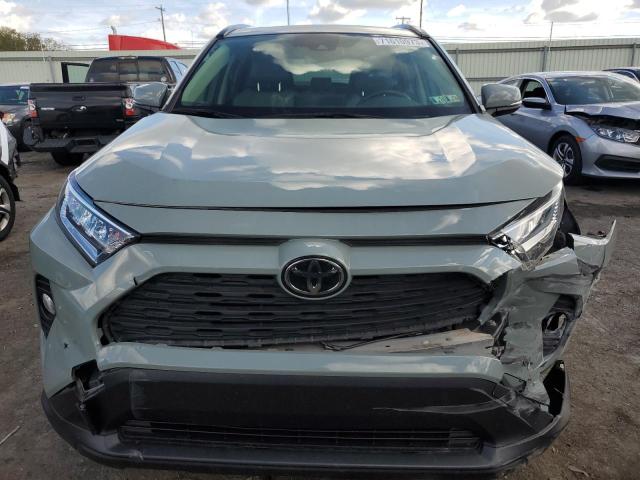 JTMA1RFV1LD055269 - 2020 TOYOTA RAV4 XLE PREMIUM GRAY photo 5