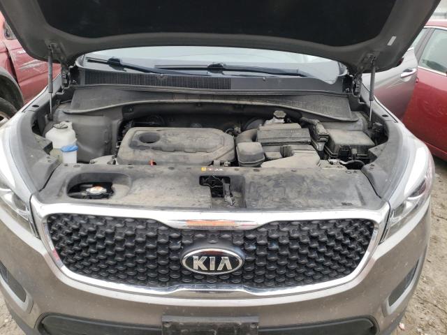 5XYPGDA35HG248308 - 2017 KIA SORENTO LX GRAY photo 11