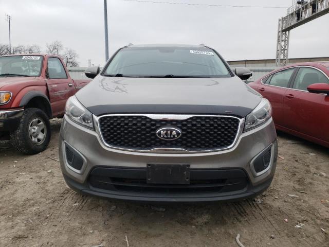 5XYPGDA35HG248308 - 2017 KIA SORENTO LX GRAY photo 5