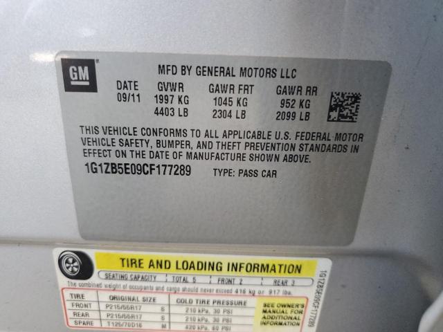 1G1ZB5E09CF177289 - 2012 CHEVROLET MALIBU LS 银色 照片 12