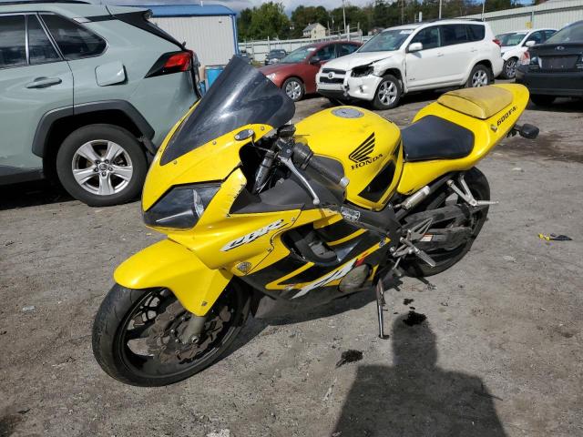 JH2PC35062M305831 - 2002 HONDA CBR600 F4 YELLOW photo 2