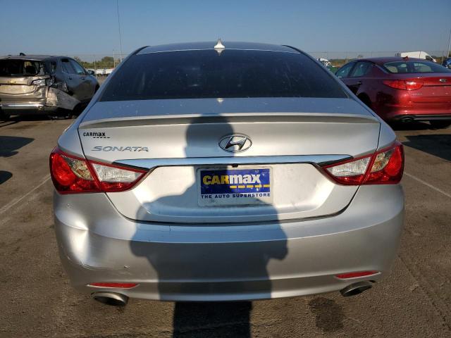 5NPEC4AC7DH622553 - 2013 HYUNDAI SONATA SE SILVER photo 6