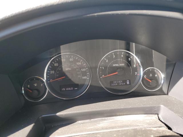 1J4RH4GK1AC118308 - 2010 JEEP COMMANDER SPORT SILVER photo 9