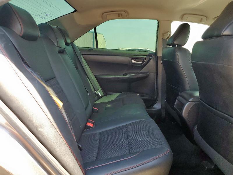 4T1BF1FK0HU789191 - 2017 TOYOTA CAMRY LE GRAY photo 10