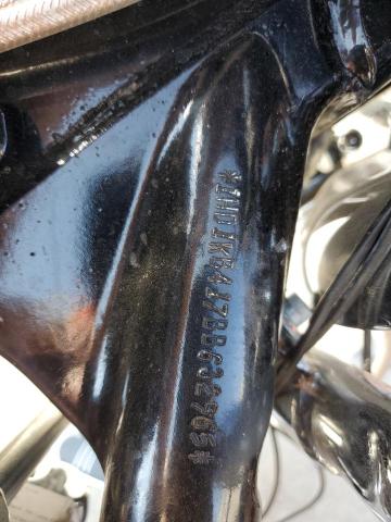 1HD1KB417BB632965 - 2011 HARLEY-DAVIDSON FLHX BROWN photo 8